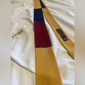 NWT Roundtree & Yorke Silk Neck Tie